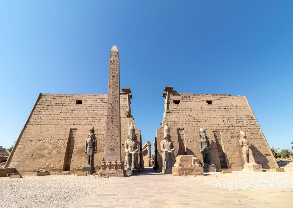 ルクソール神殿／古代都市テーベとその墓地遺跡