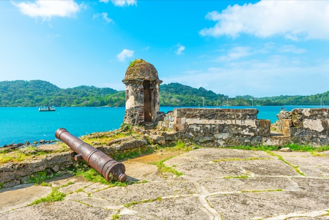 ポルトペロ／ロパナマのカリブ海沿岸の要塞群 : ポルトベロと サン・ロレンソ