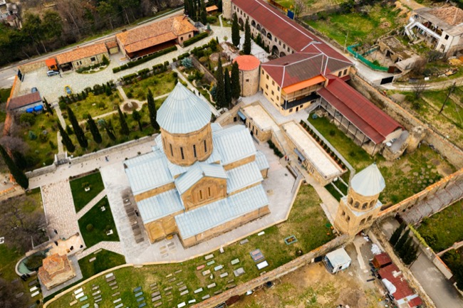 サムタヴロ教会・修道院／ムツヘタの歴史的建造物群