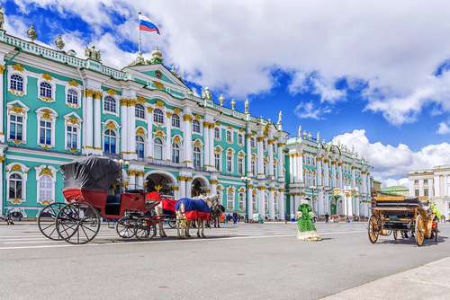 冬宮殿（エルミタージュ美術館）／サンクトペテルブルク歴史地区と関連建造物群