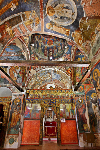 屋根の聖ニコラオス聖堂／カコペトゥリア／トロードス地方の壁画聖堂群