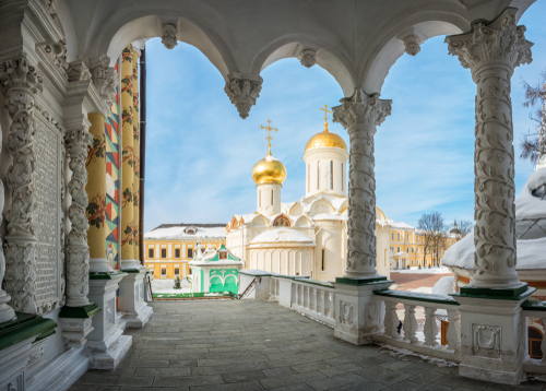 セルギエフ・ポサードの至聖三者セルギイ大修道院の建造物群／ロシアの世界遺産