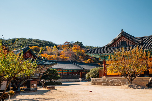 山寺（サンサ）、韓国の山地僧院