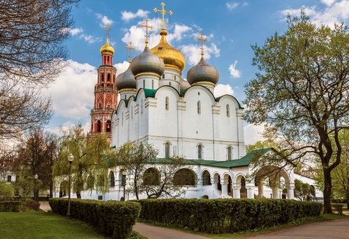ノヴォデヴィチ修道院の建造物群／ロシアの世界遺産