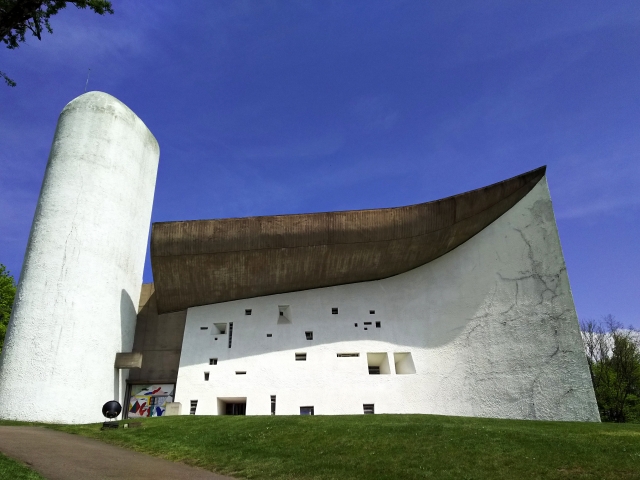 ル・コルビュジエの建築作品-近代建築運動への顕著な貢献／フランスの世界遺産