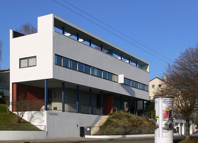 ル・コルビュジエの建築作品-近代建築運動への顕著な貢献／ドイツの世界遺産