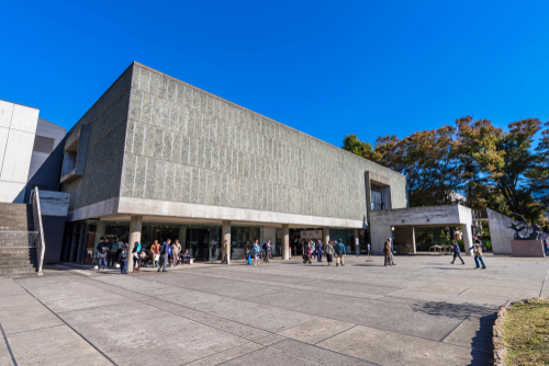 ル・コルビュジエの建築作品-近代建築運動への顕著な貢献-／日本の世界遺産