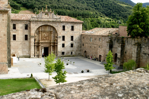 サン・ミジャンのユソ修道院とスソ修道院／スペインの世界遺産