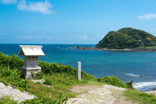 「神宿る島」宗像・沖ノ島と関連遺産群／日本の世界遺産
