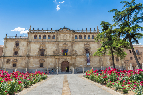 アルカラ・デ・エナーレスの大学と歴史地区／スペインの世界遺産