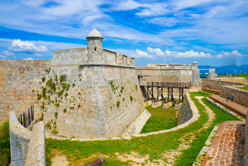 サンティアゴ・デ・クーバのサン・ペドロ・デ・ラ・ロカ城／キューバの世界遺産