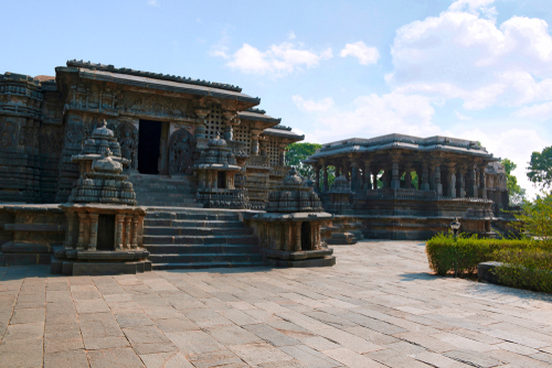 ホイサラ朝の宗教建造物群／インド／2023年に登録された世界遺産