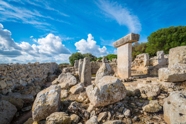 タラヨ期メノルカ – キュクロプス式建造物の島のオデッセイ／スペインの世界遺産