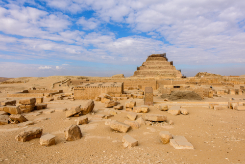 ジョセル王の階段ピラミッド／サッカラ（サッカーラ）遺跡
