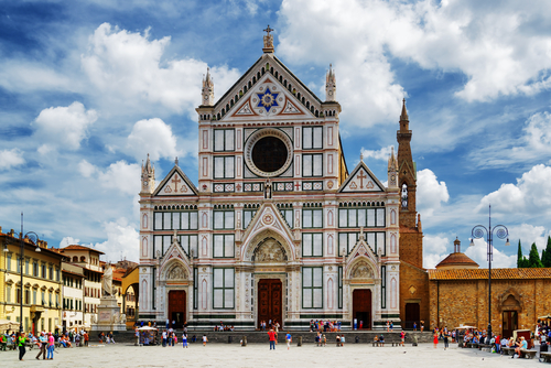 サンタ・クローチェ聖堂／フィレンツェ歴史地区