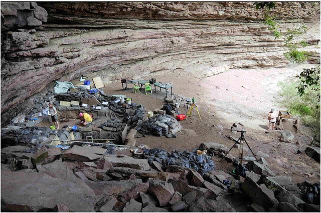 シブドゥ洞窟／現生人類の出現：南アフリカの更新世の居住地群