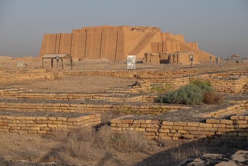 南イラクのアフワール：生物の避難所と古代メソポタミア都市景観の残影／イラク