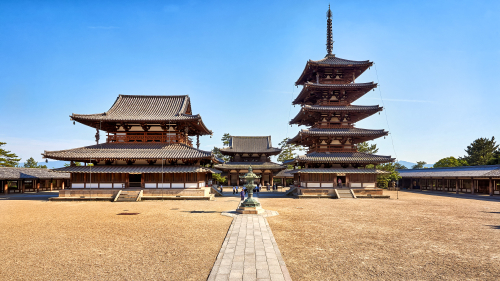 法隆寺地域の仏教建造物
