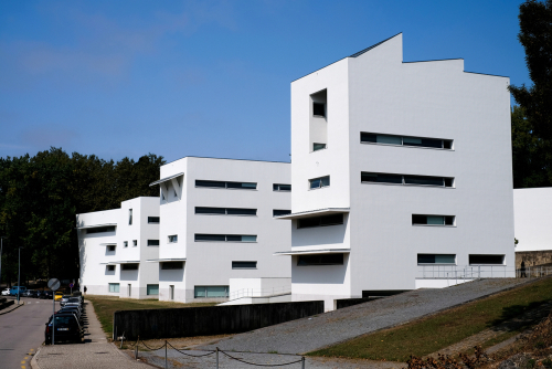 ポルト大学建築学部棟